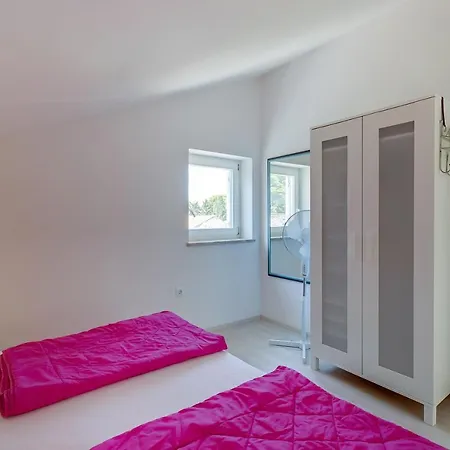 Apartment Karin Veli Losinj Exterior photo