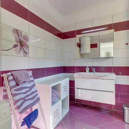 Apartment Karin Veli Losinj Exterior photo